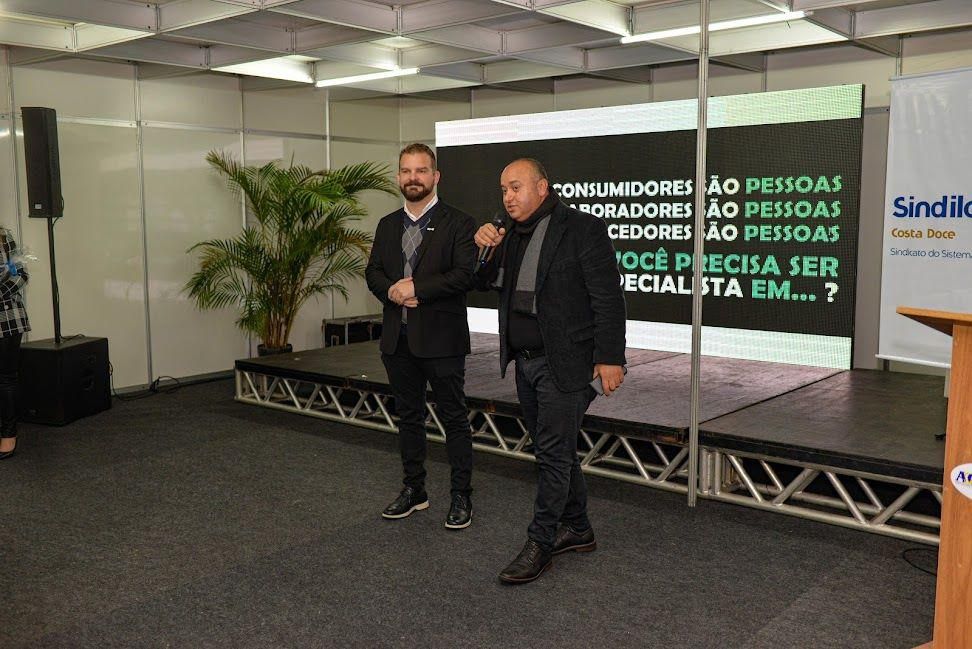 Café com Bate Papo edição especial no 3º Festival de Inverno Lourenciano 