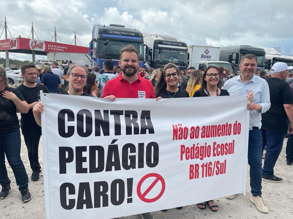 ATO DE MANIFESTAÇÃO CONTRA O PEDÁGIO MAIS CARO DO BRASIL