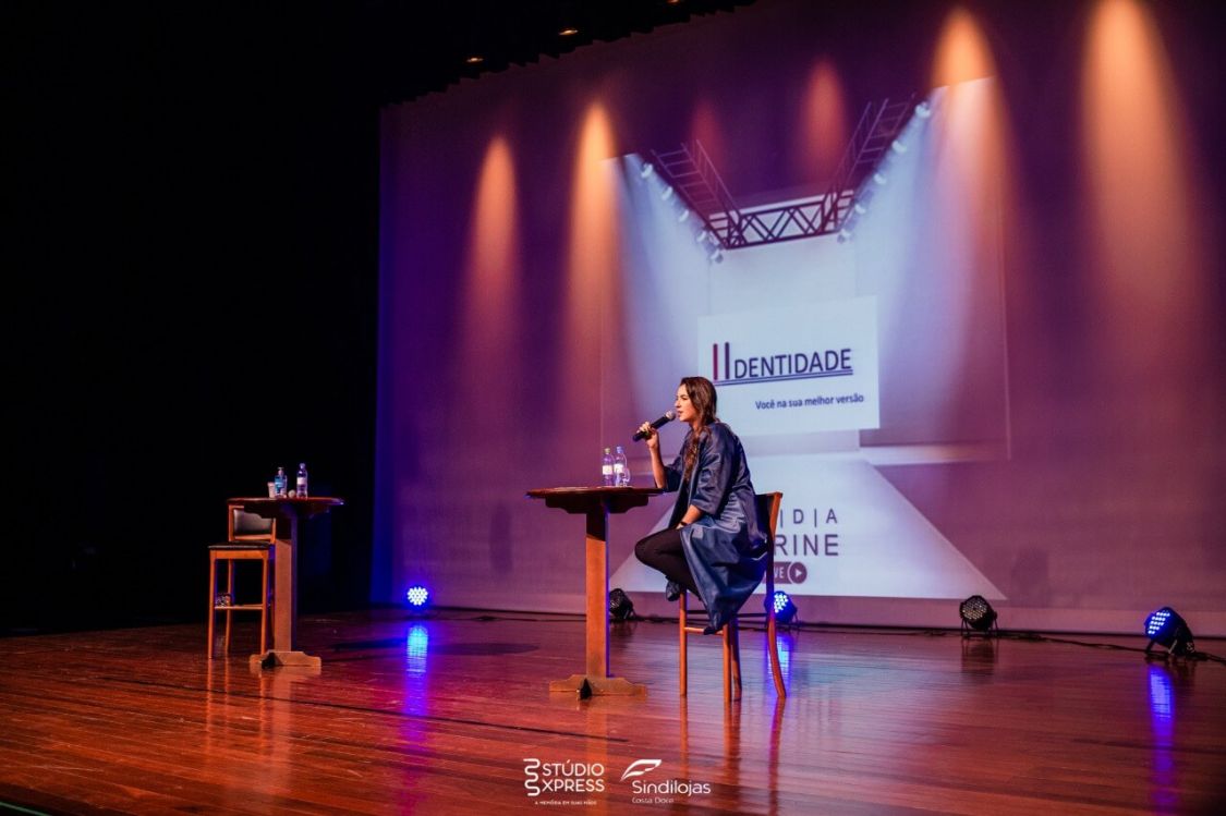 1° Edição Moda Vitrine in Live