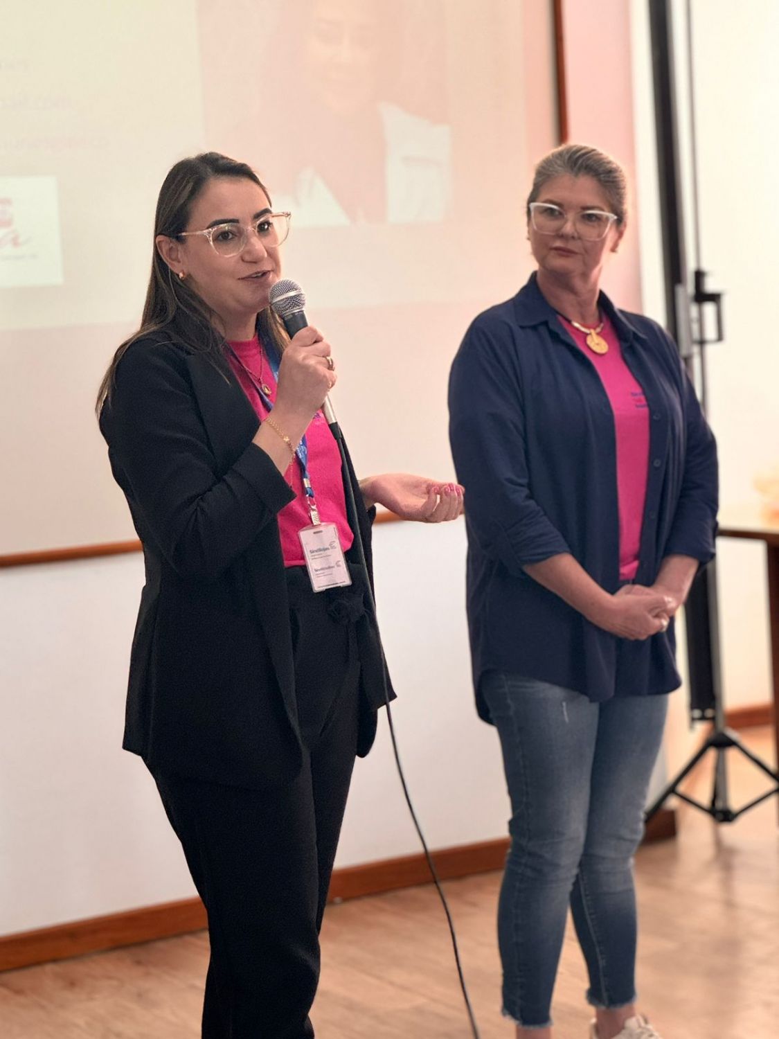 Café com Bate Papo edição Outubro Rosa 🌸
