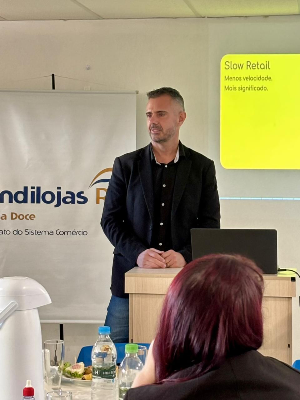 Sindilojas Costa Doce realiza primeira edição do ano do Café com Bate-Papo