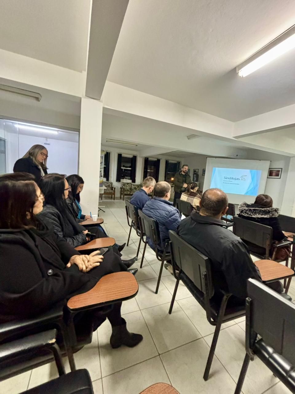 Assembleia Geral Extraordinária reúne representantes do comércio varejista em São Lourenço do Sul