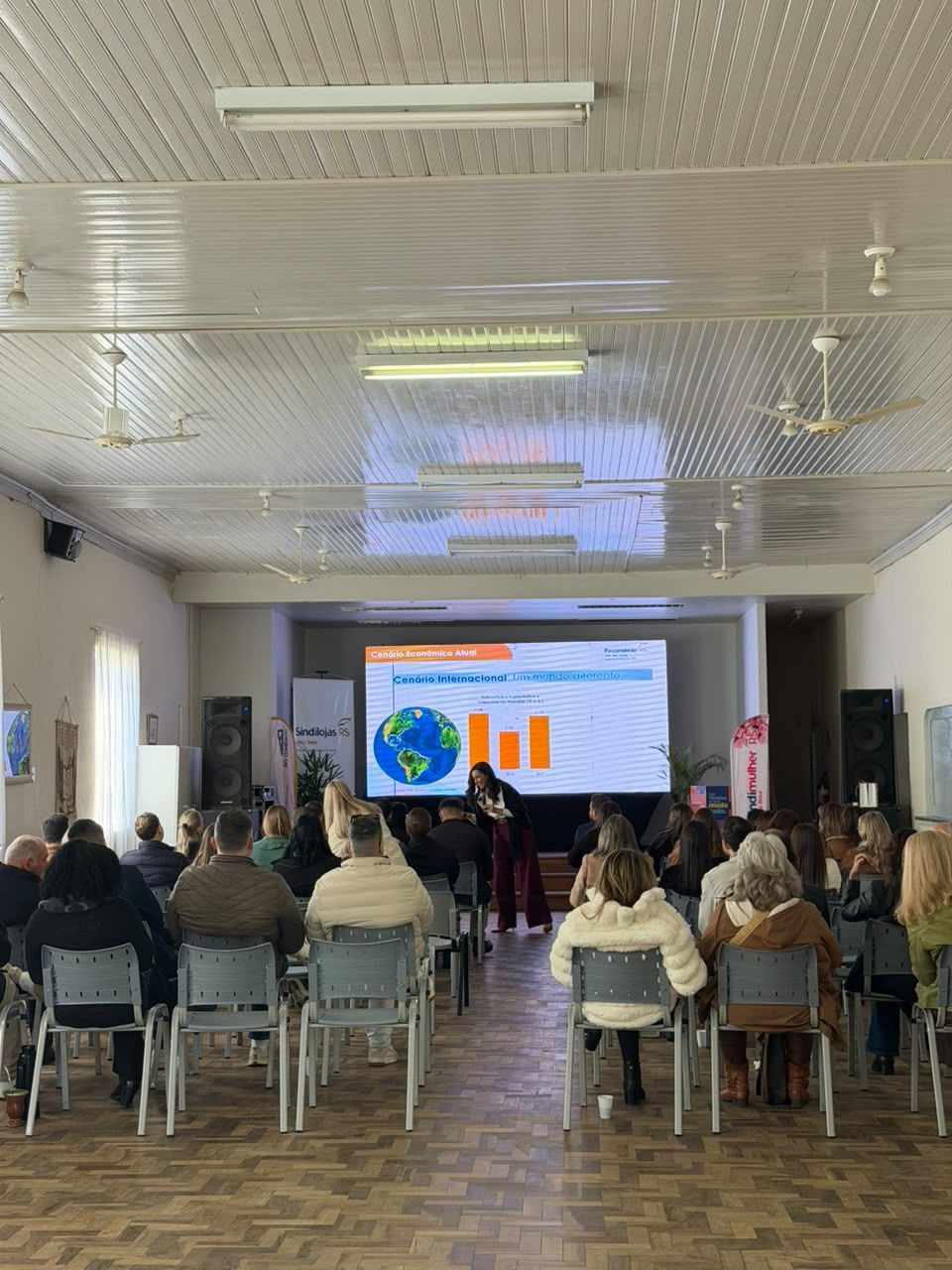 Café com Bate-Papo reúne empresários e lideranças durante o 6º Festival de Inverno Lourenciano